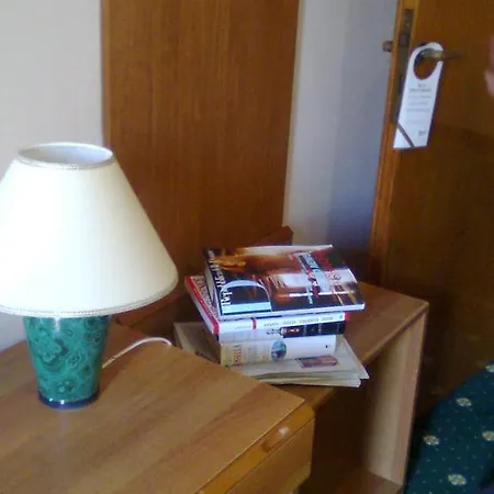 Otel Helvetia 3*