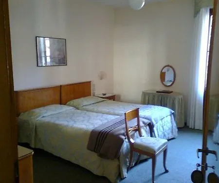 Helvetia Otel