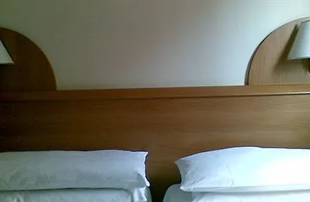 Helvetia Otel 3*