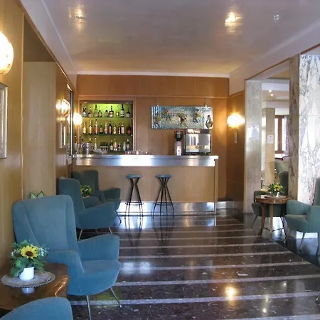 Otel Helvetia Venedik-Lido